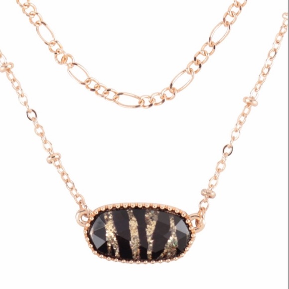 Jewelry Gold Glitter Epoxy Tiger Stripe Charm Layered Necklace And